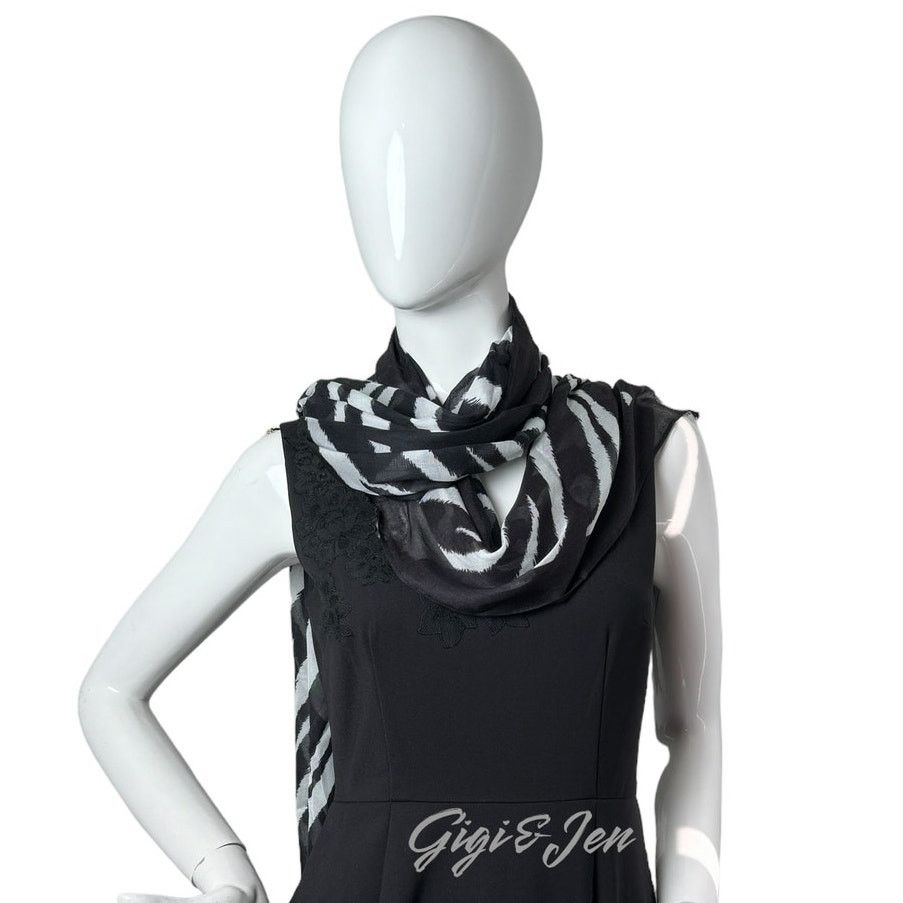 Kate Spade Kate Spade New York Zebra Print Oblong Scarf Accessory Size ONE SIZE - 4 Thumbnail