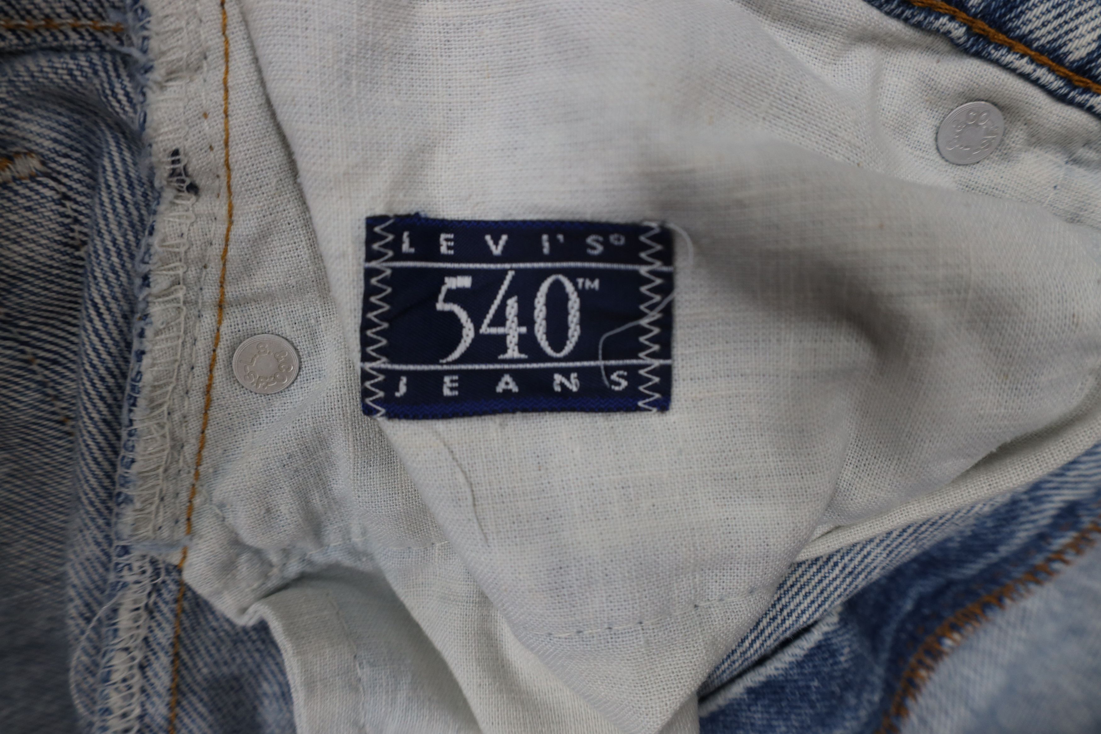 Levi's Vintage 80s 90s Levis 540 Acid Wash Relaxed Fit Jeans USA Size US 32 / EU 48 - 9 Thumbnail