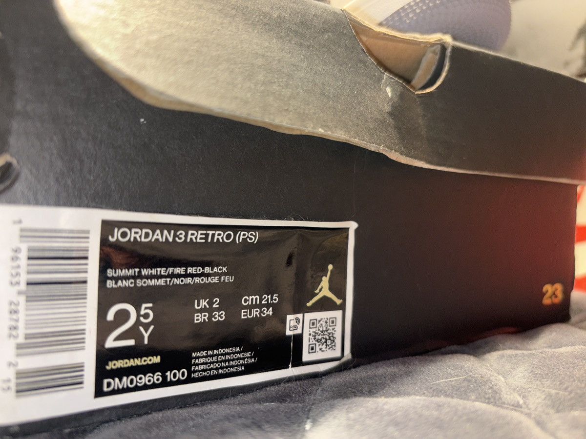 Jordan Brand JORDAN 3 RETRO “WHITE CEMENT” 2023 Size US 4 / IT 34 - 6 Thumbnail