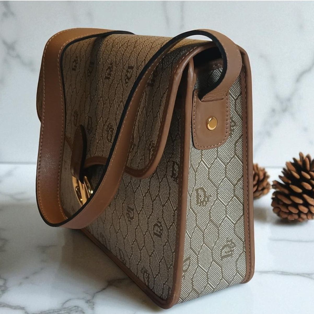 Dior Christian Dior - Beige Honeycomb Crossbody Bag Size ONE SIZE - 3 Thumbnail