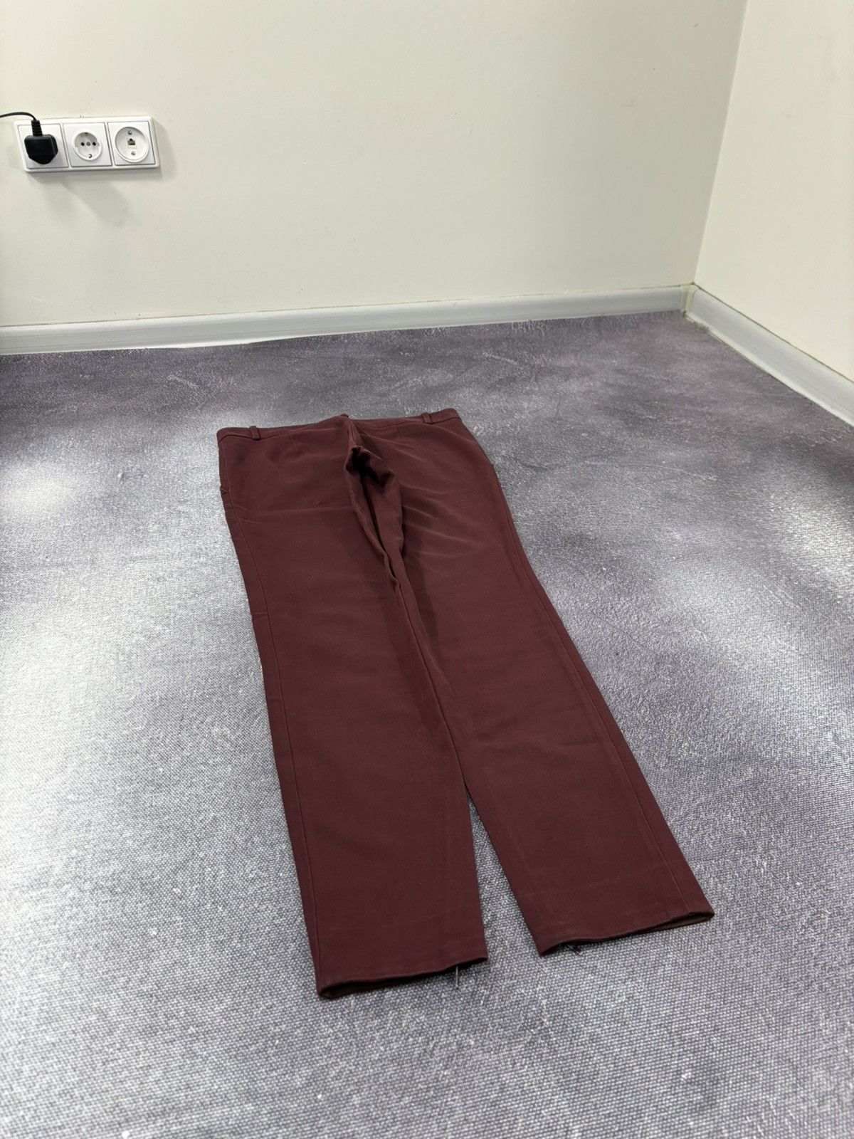 Gucci Gucci Women’s Vintage Slim Fit Burgundy Luxury Pants Size 28" / US 6 / IT 42 - 19 Thumbnail