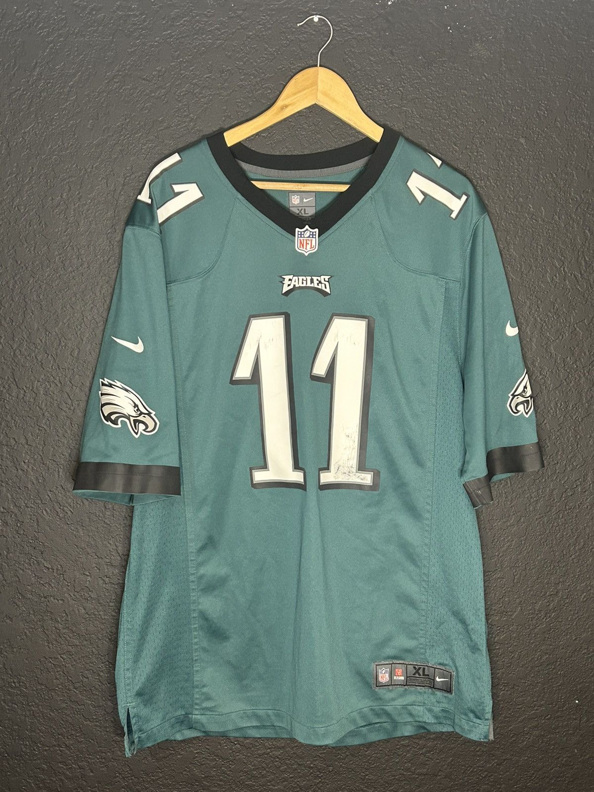 Nike Nike NFL Philadelphia Eagles Carson Wentz #11 Jersey Size US XL / EU 56 / 4 - 1 Thumbnail