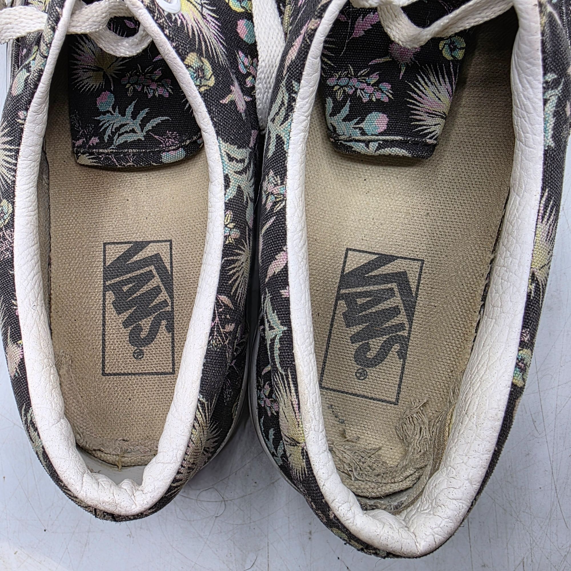 Vans Vans Era Paradise Womens Size 9 Black Floral Sneaker Shoes W Size US 9 / IT 39 - 6 Thumbnail