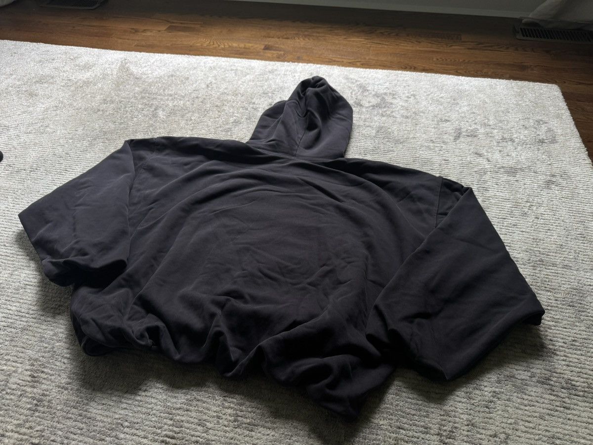 Balenciaga × Kanye West × Yeezy Small Dark Gray Logo Hoodie YGEBB Sweatshirt Hooded Size US S / EU 44-46 / 1 - 14 Thumbnail