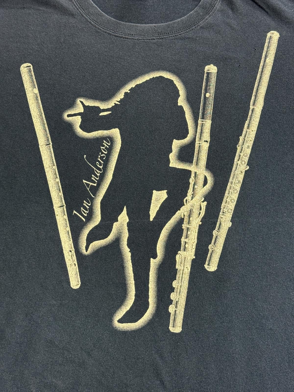 Gildan Ian Anderson Flute Tour T-shirt - Jethro Tull Flutes Tee L Size US L / EU 52-54 / 3 - 4 Thumbnail