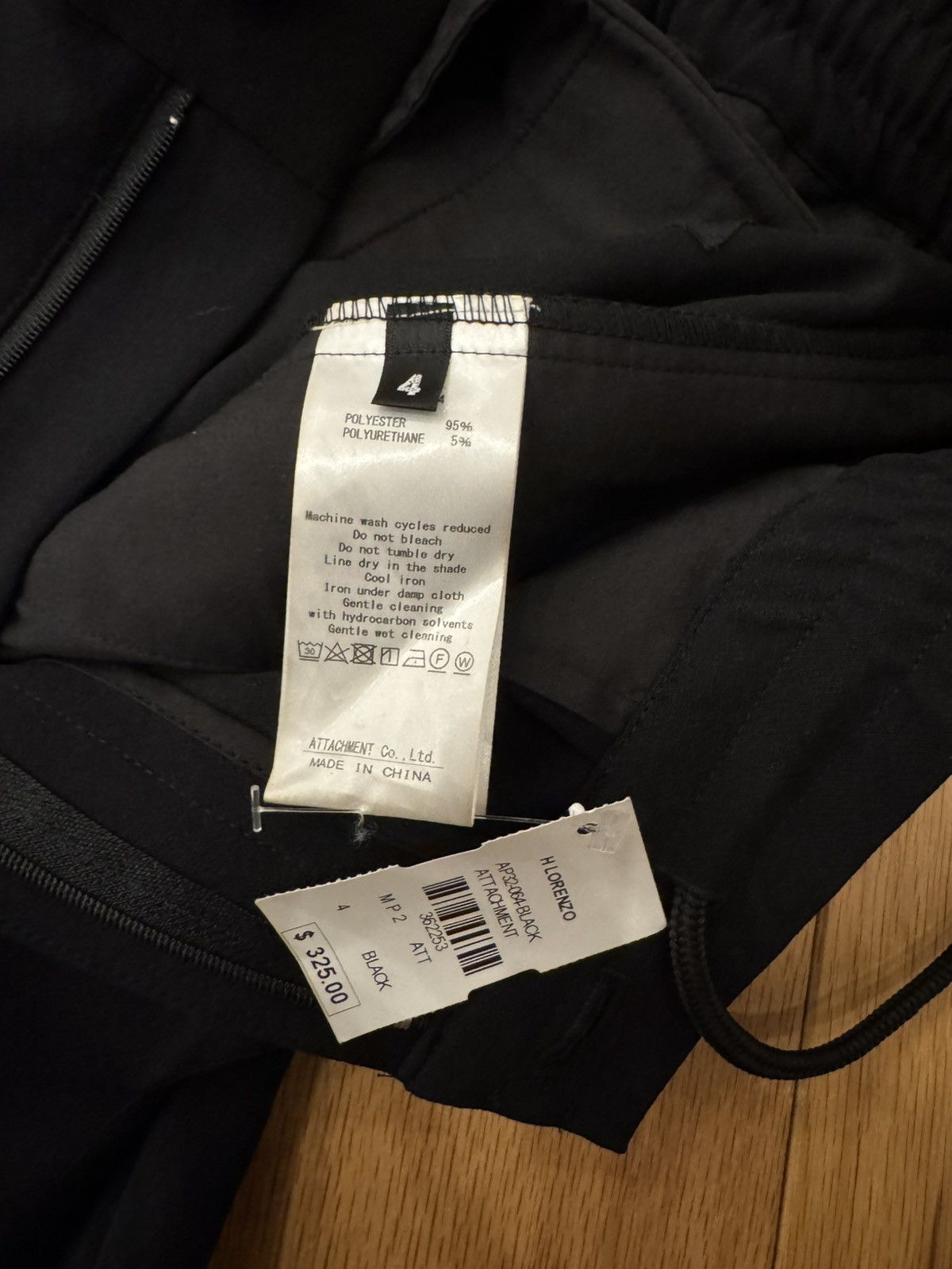 Attachment ATTACHMENT Black Technical Trousers – Size 4 Size US 34 / EU 50 - 4 Thumbnail