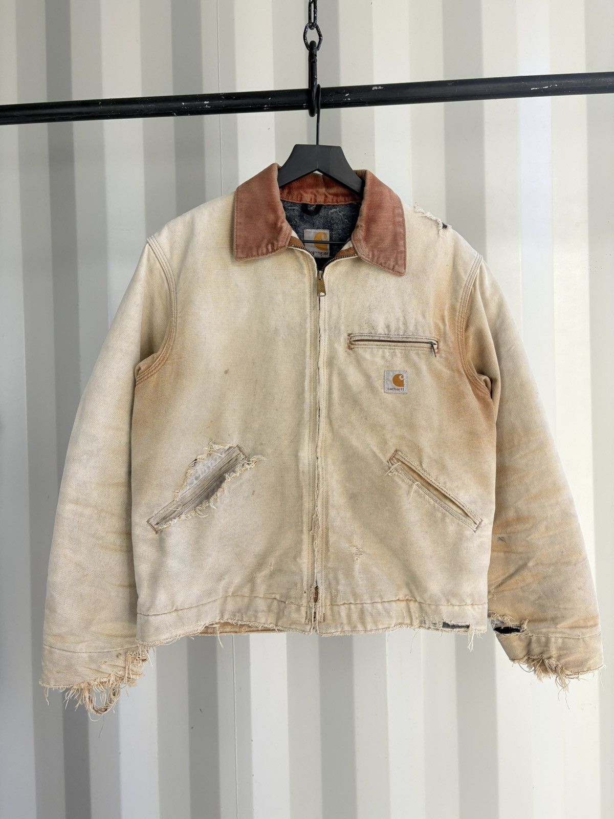 Carhartt Vintage Carhartt Detroit Faded Thrashed Jacket GRUNGE Size US L / EU 52-54 / 3 - 1 Thumbnail