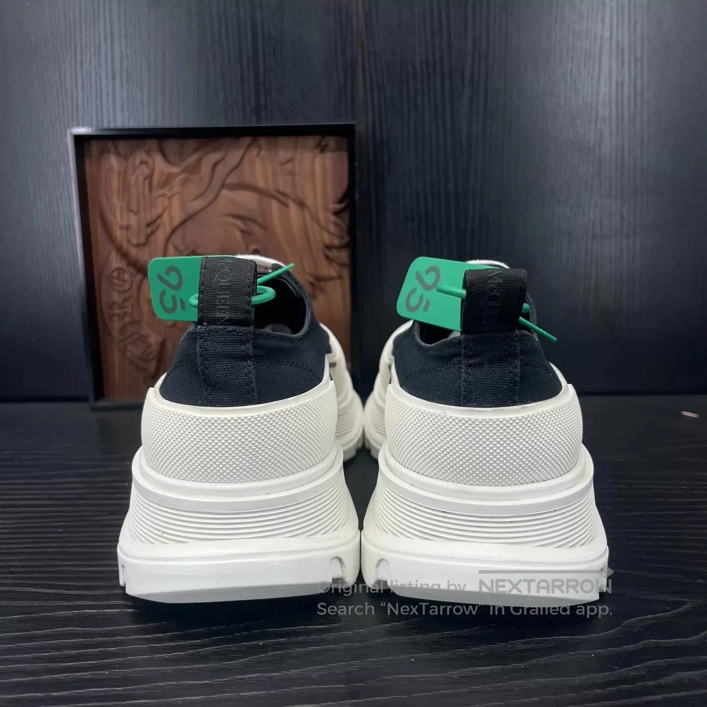 Alexander McQueen Black Low-Top Sneakers Size 9.5. Size US 9.5 / EU 42-43 - 4 Thumbnail