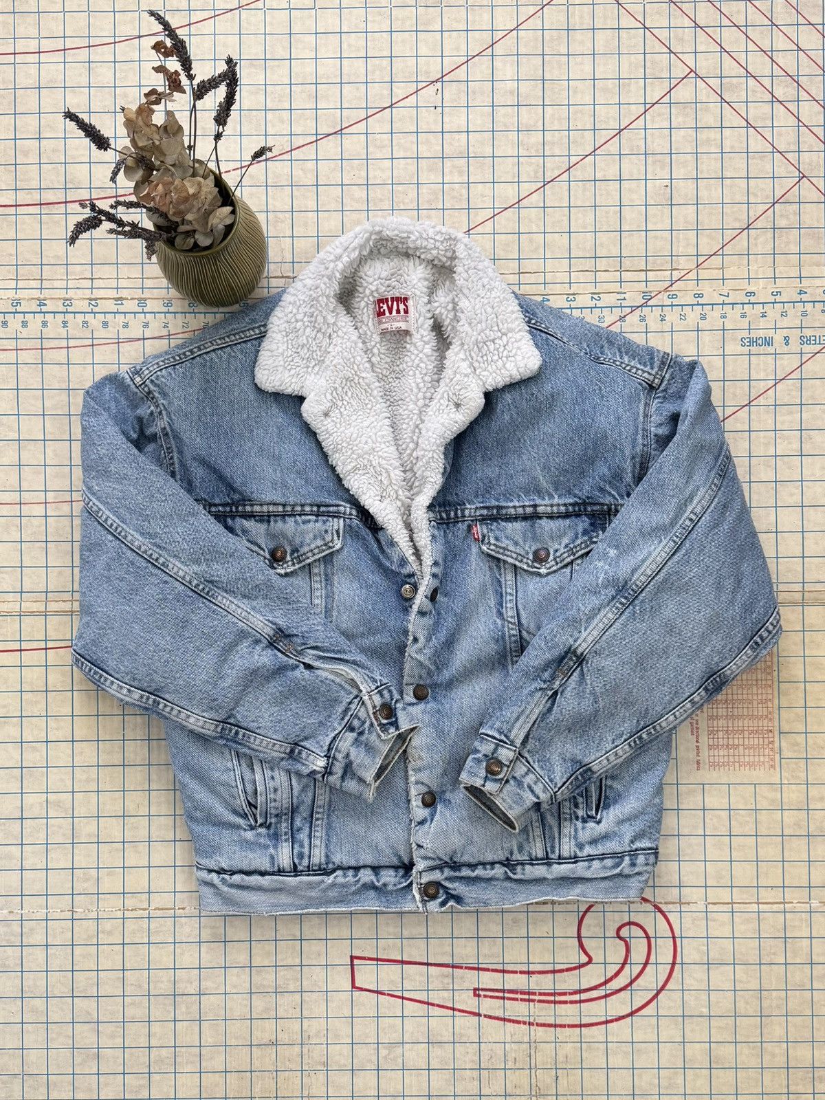 Levi's Vintage Levi’s 80’s Sherpa Lined Denim Jacket Mens Small Size US S / EU 44-46 / 1 - 6 Thumbnail