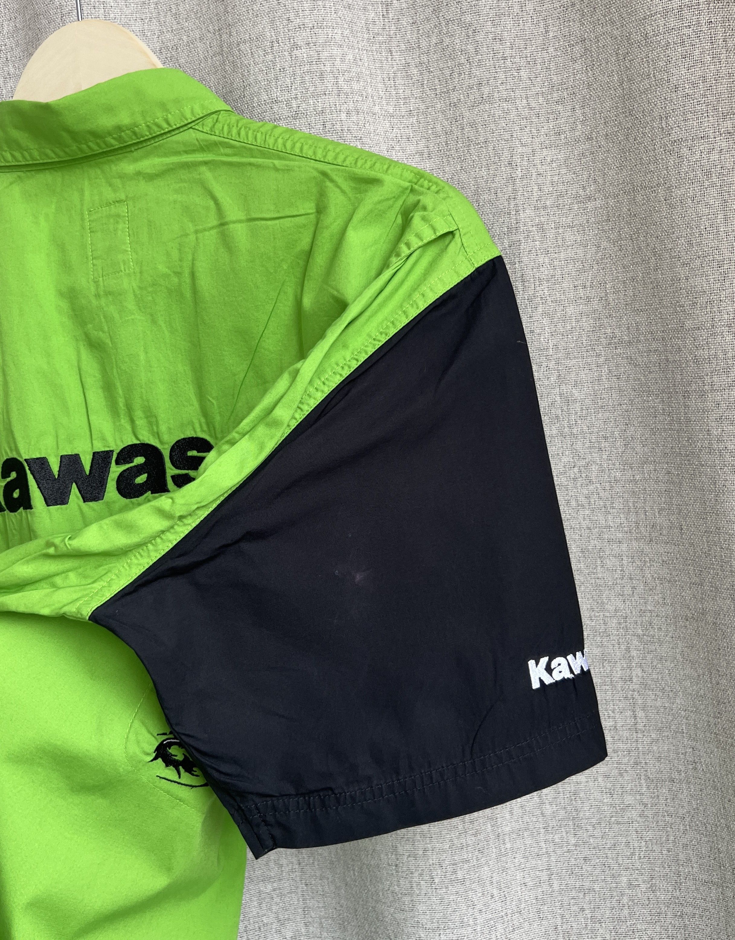 Vintage Y2K Kawasaki Ninja 2004 Moto Button Shirt Embroidery Size US L / EU 52-54 / 3 - 5 Thumbnail