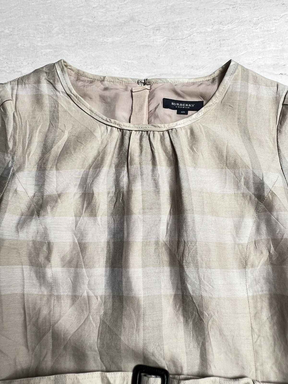 Burberry Burberry London Midi Dress Size XS / US 0-2 / IT 36-38 - 9 Thumbnail