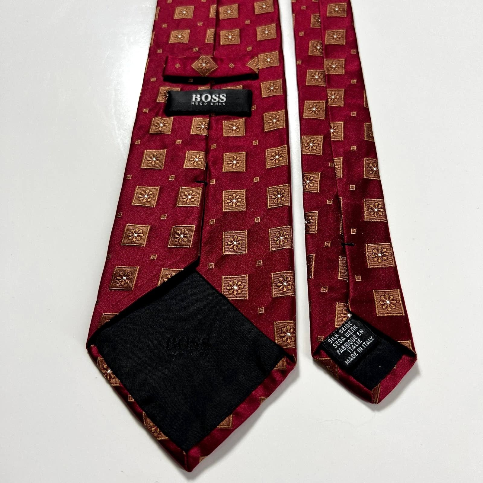 Hugo Boss Hugo Boss Men Tie Red Gold 100% Silk Geometric Woven Necktie Size ONE SIZE - 2 Thumbnail