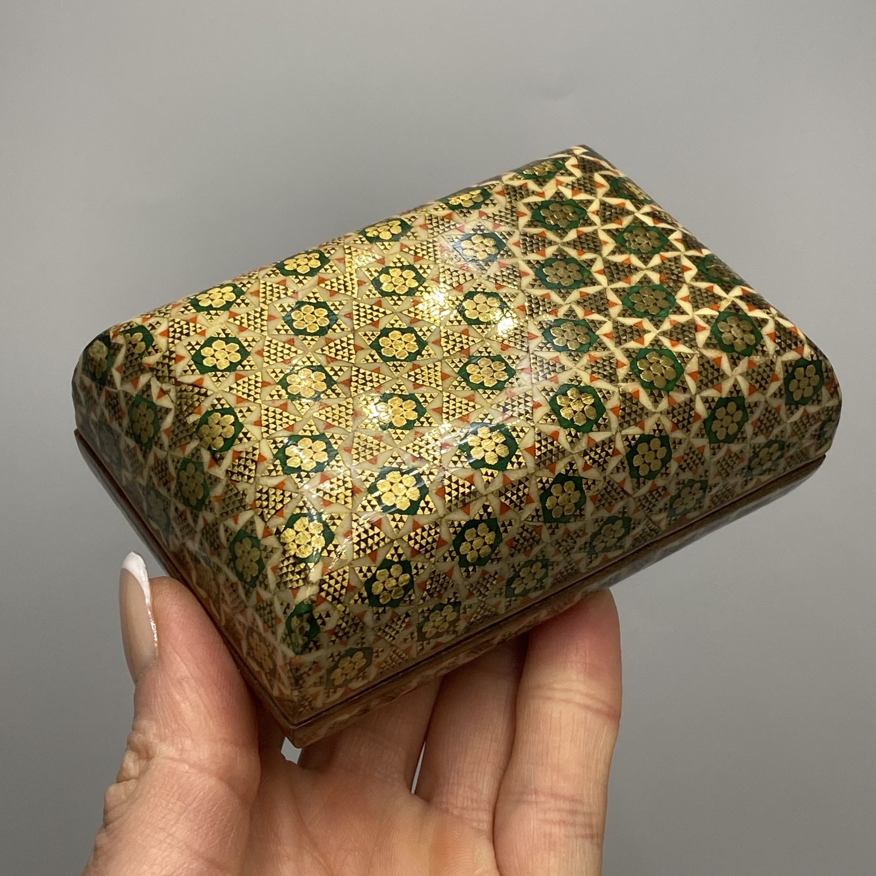 Vintage Vintage Persian Hand Painted Mosaic Trinket Jewelry Box Polo Size ONE SIZE - 3 Thumbnail
