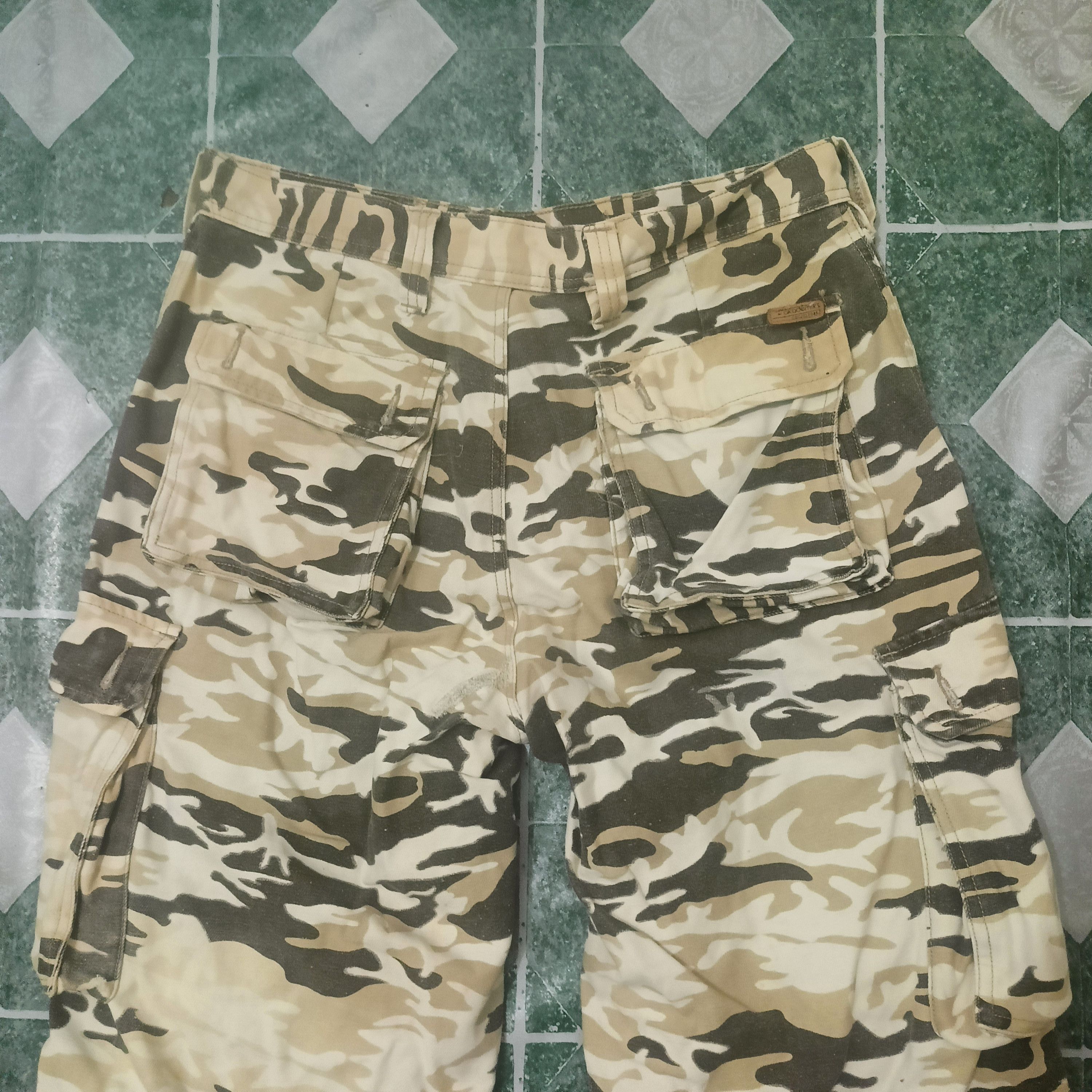 Japanese Brand Rare Japanese Akademiks Safety Camouflage Cargo Pants Size US 35 - 11 Thumbnail