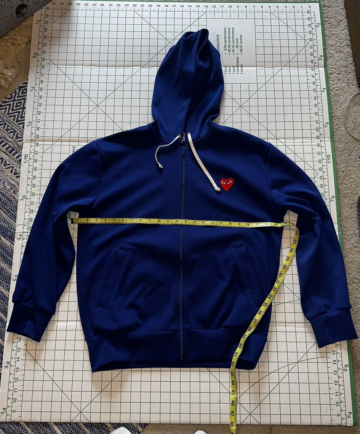 Comme des Garcons Comme des Garcon red heart zip up Size US L / EU 52-54 / 3 - 3 Thumbnail