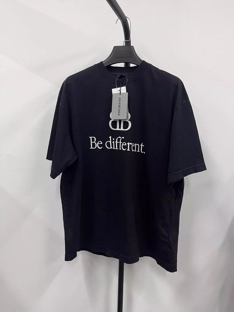 Balenciaga Balenciaga 2B Logo Embroidered Crew Neck Short Sleeve T-Sh Size US XS / EU 42 / 0 - 1 Thumbnail