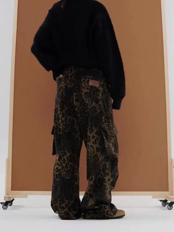 VIBE Vintage multi-pocket leopard print work casual trousers Size US 30 / EU 46 - 3 Thumbnail