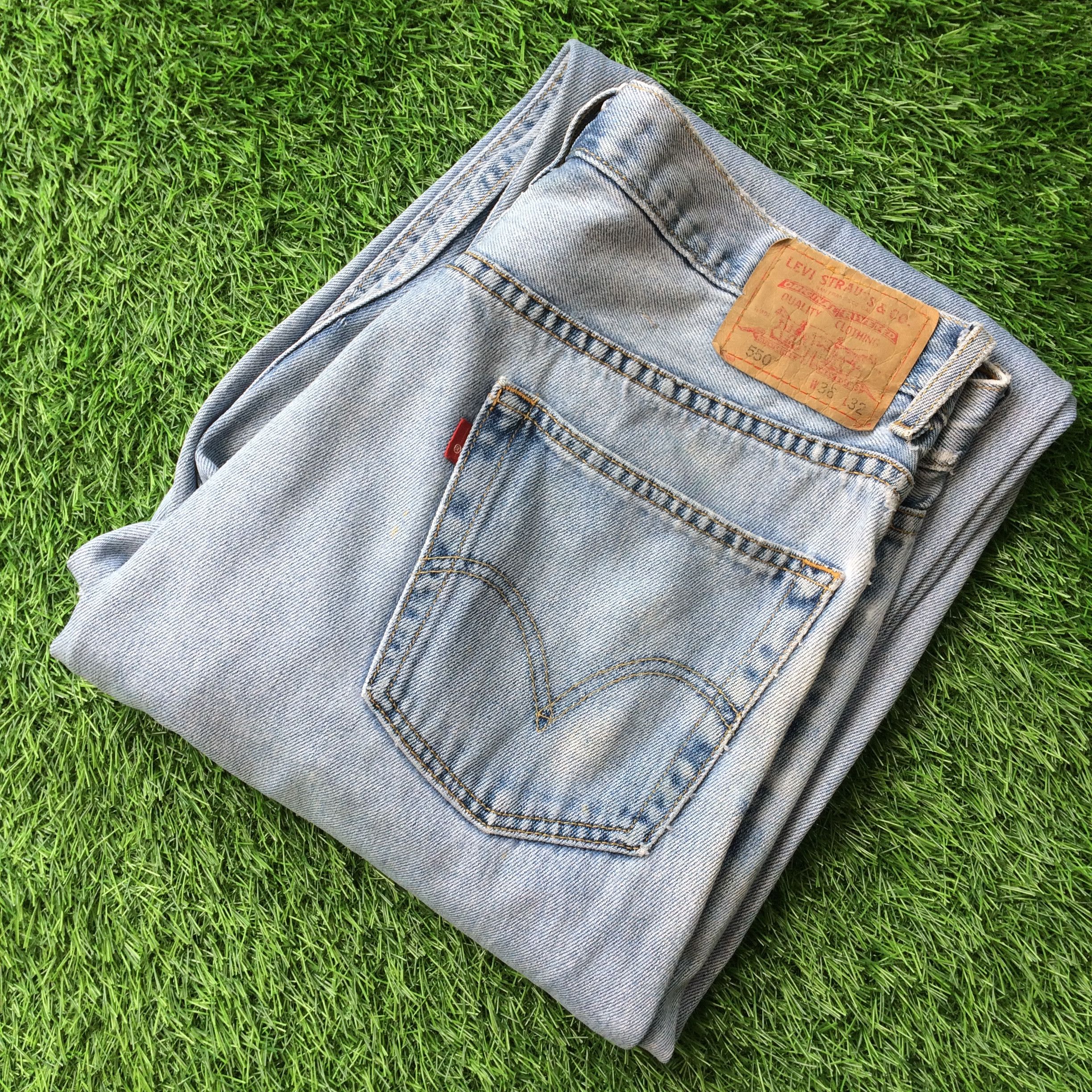 Levi's × Vintage Distressed Levis 550 Dirty Jeans D-749 Size US 34 / EU 50 - 9 Thumbnail