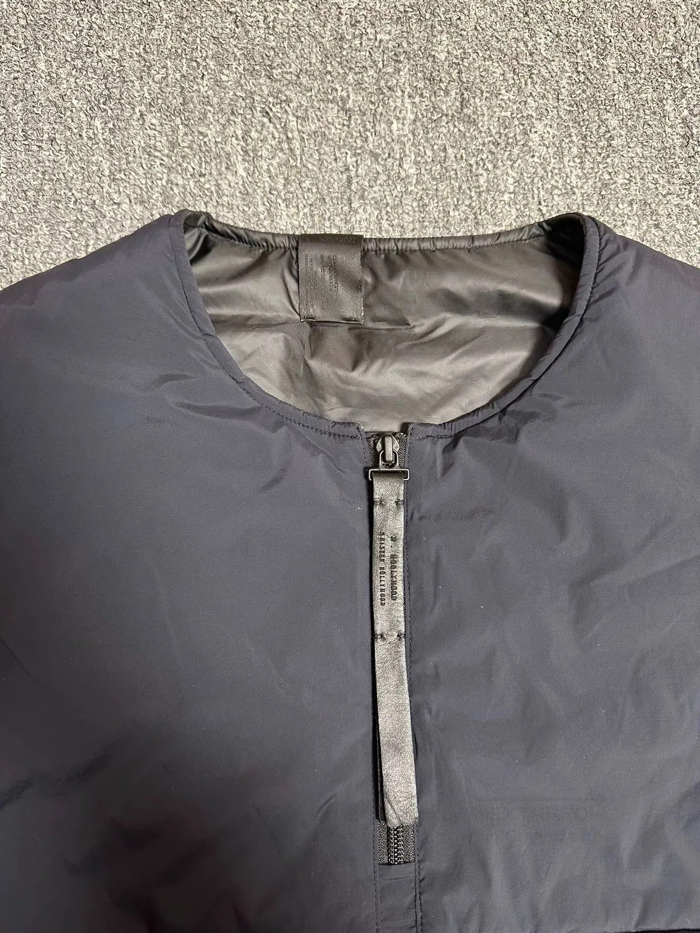 N.Hoolywood N.HOOLYWOOD × STUDIOUS Lightweight Drawstring Puffer Vest. Size US M / EU 48-50 / 2 - 2 Thumbnail