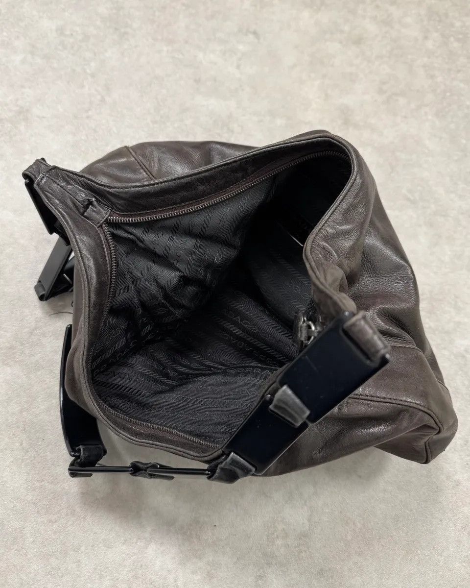 Prada Prada Brown Leather Hobo Shoulder Bag Size ONE SIZE - 9 Thumbnail