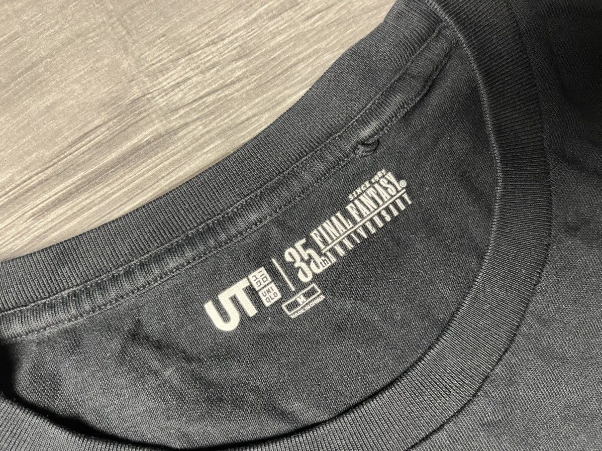 Uniqlo Uniqlo Final Fantasy 35th anniversary Tshirt size Medium Size US M / EU 48-50 / 2 - 4 Thumbnail