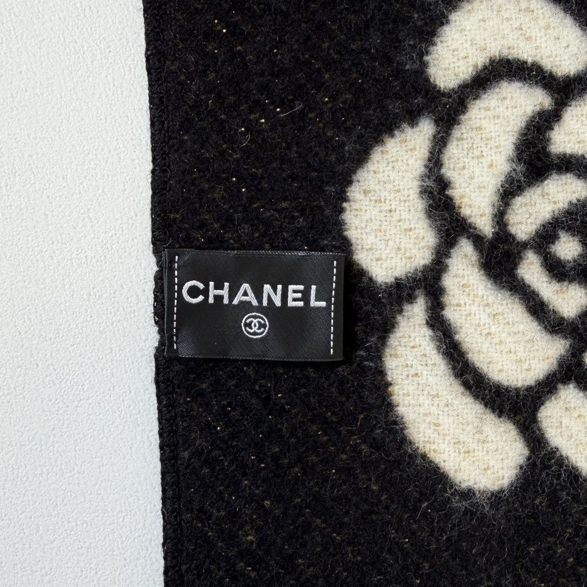 Chanel ‘2024 Manchester Show’ Football Scarf Size ONE SIZE - 9 Thumbnail
