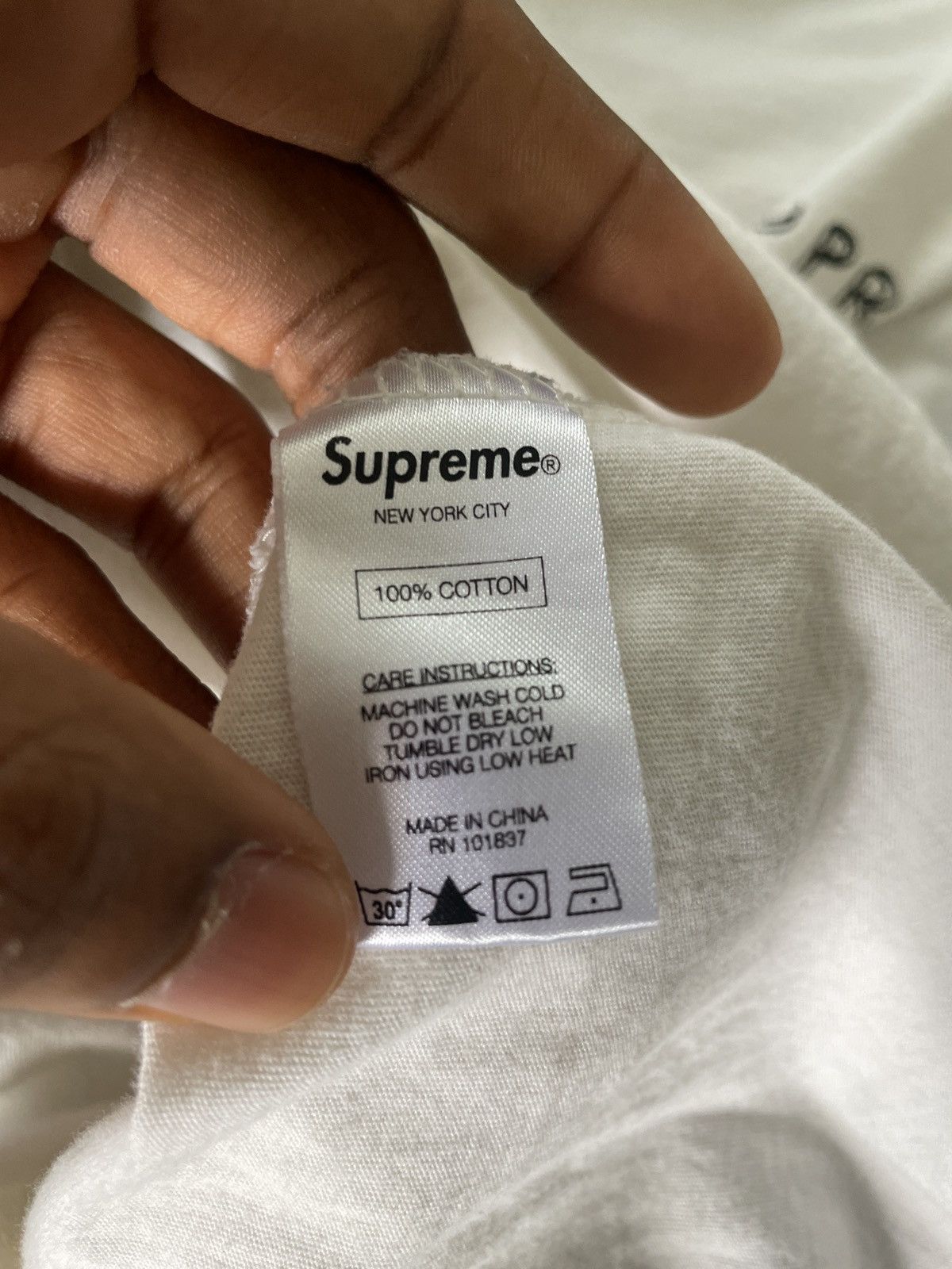 Supreme Supreme “I Love you” Size US L / EU 52-54 / 3 - 5 Thumbnail