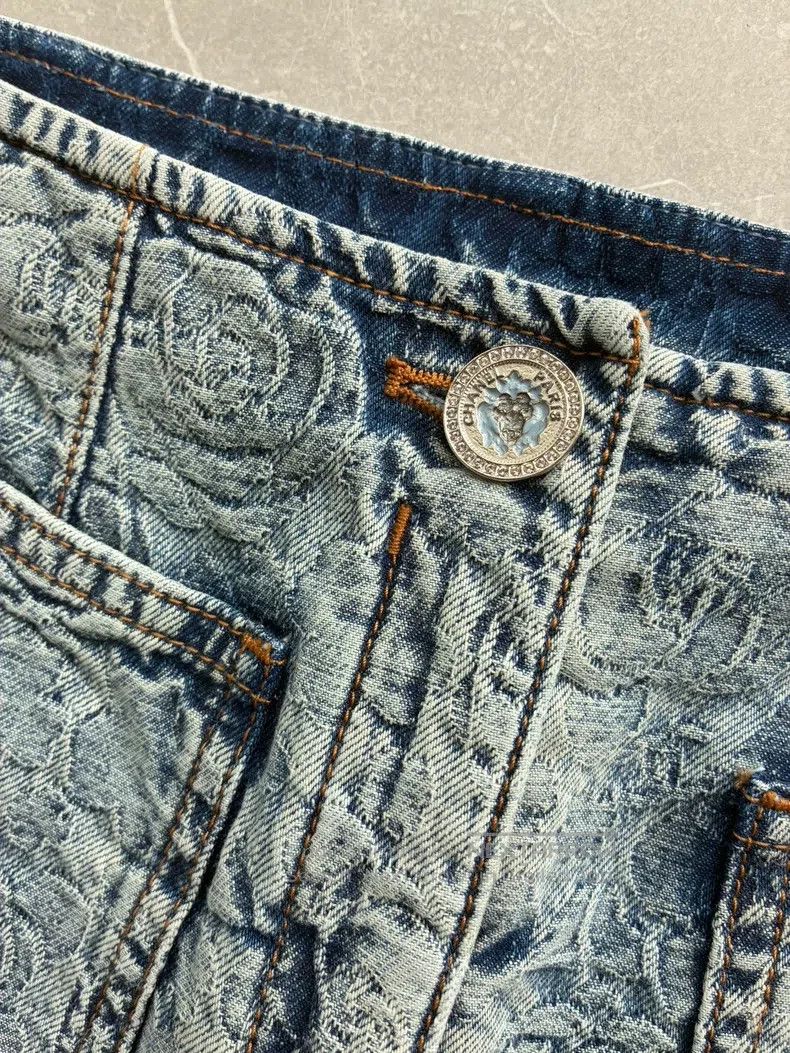 Chanel Chanel 23p camelia dark pattern jeans Size 24" / US 00 / IT 34 - 5 Thumbnail