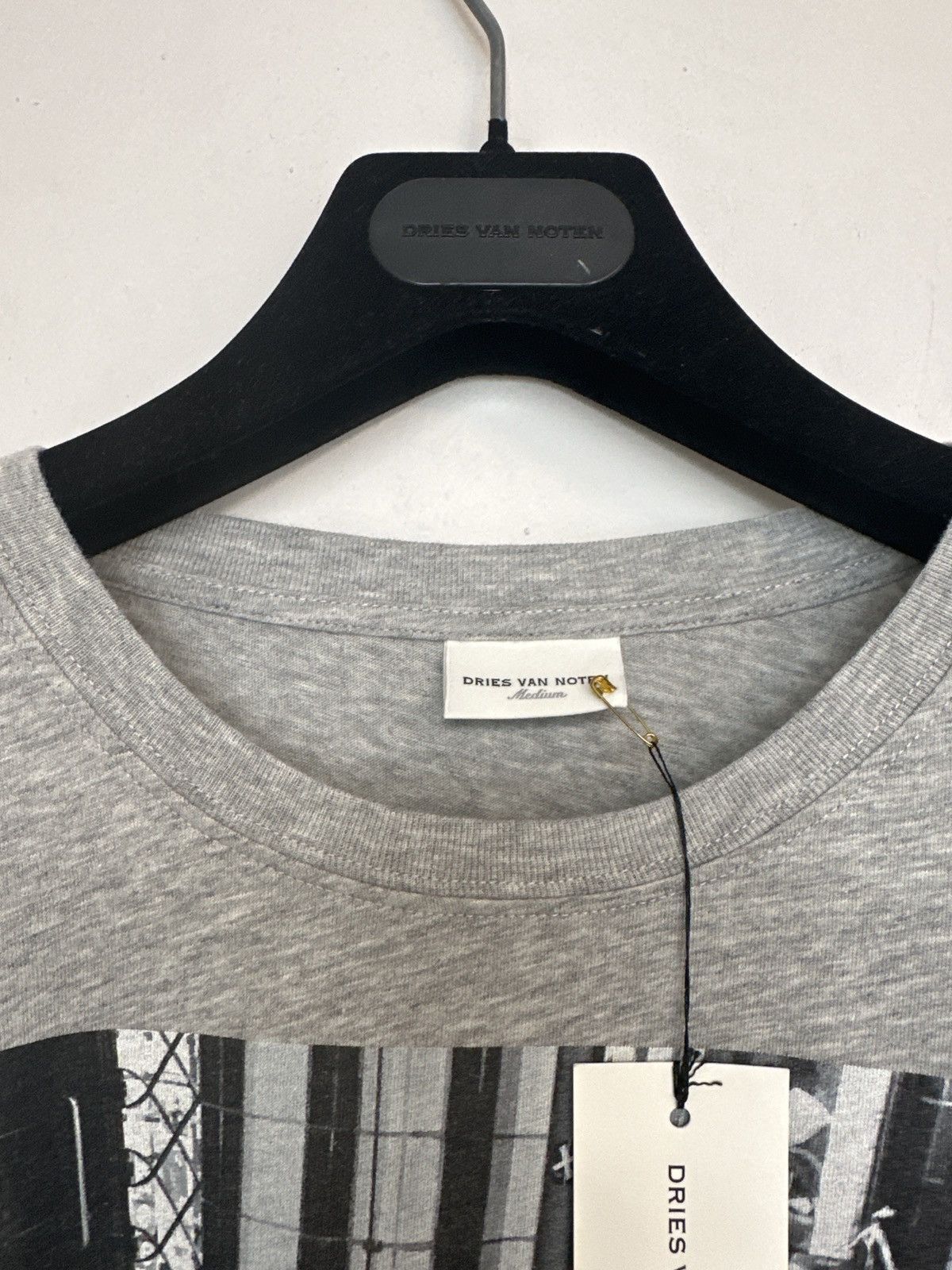 Dries Van Noten Dries Van Noten T-shirt Size US M / EU 48-50 / 2 - 5 Thumbnail