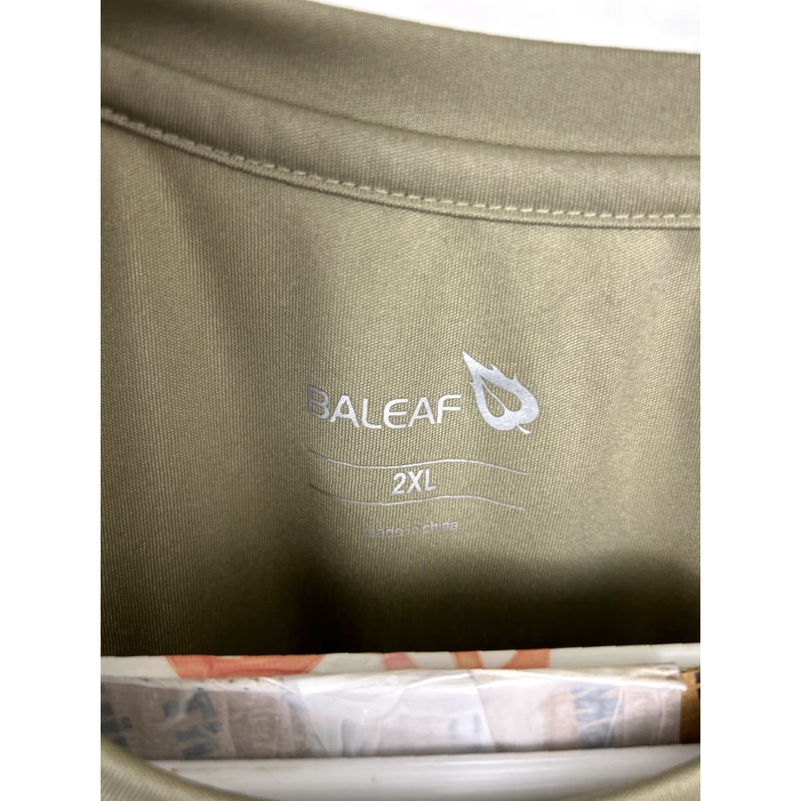 Olive Baleaf Mens 2XL Olive Green Long Sleeve Under Layer Active Shirt Stains Size US XXL / EU 58 / 5 - 7 Thumbnail
