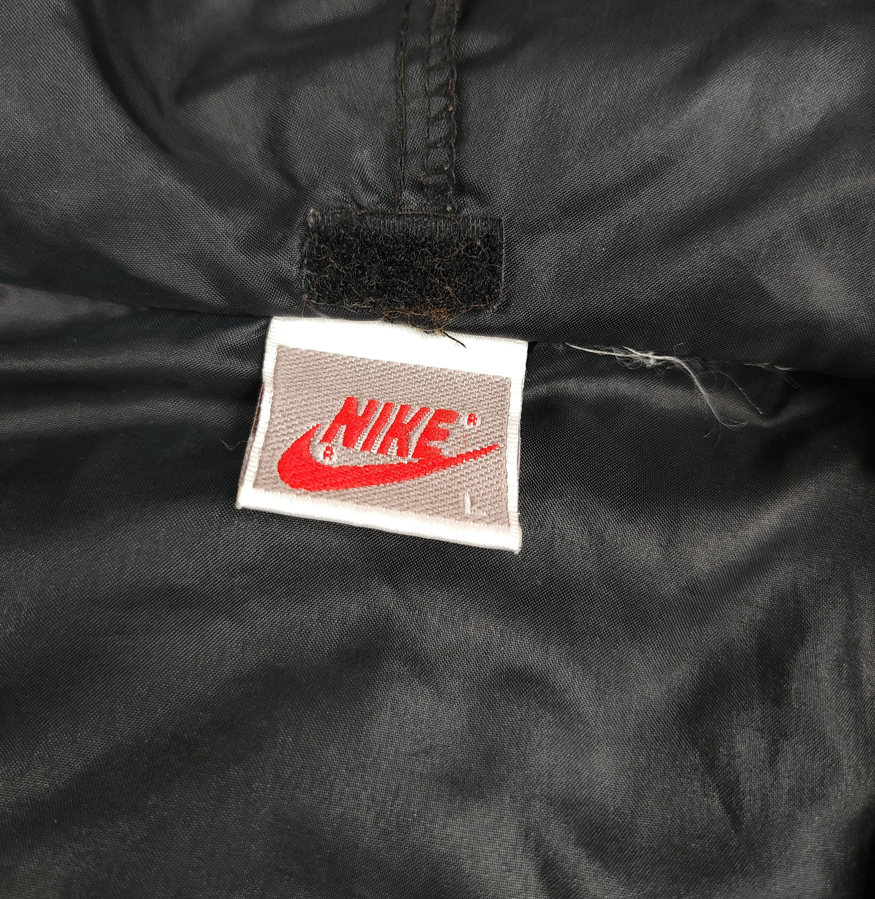 Nike Vintage Nike woman's windbreaker jacket Size L / US 10 / IT 46 - 6 Thumbnail