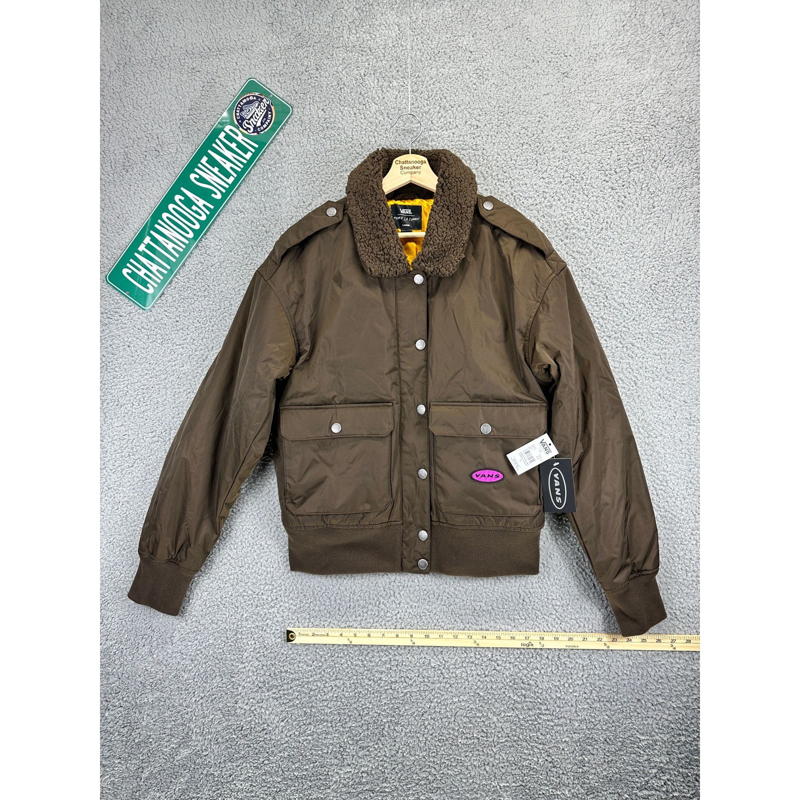 Vans Vans Jacket Womens Large Brown Curren X Knost Satin Bomber L Size L / US 10 / IT 46 - 1 Thumbnail