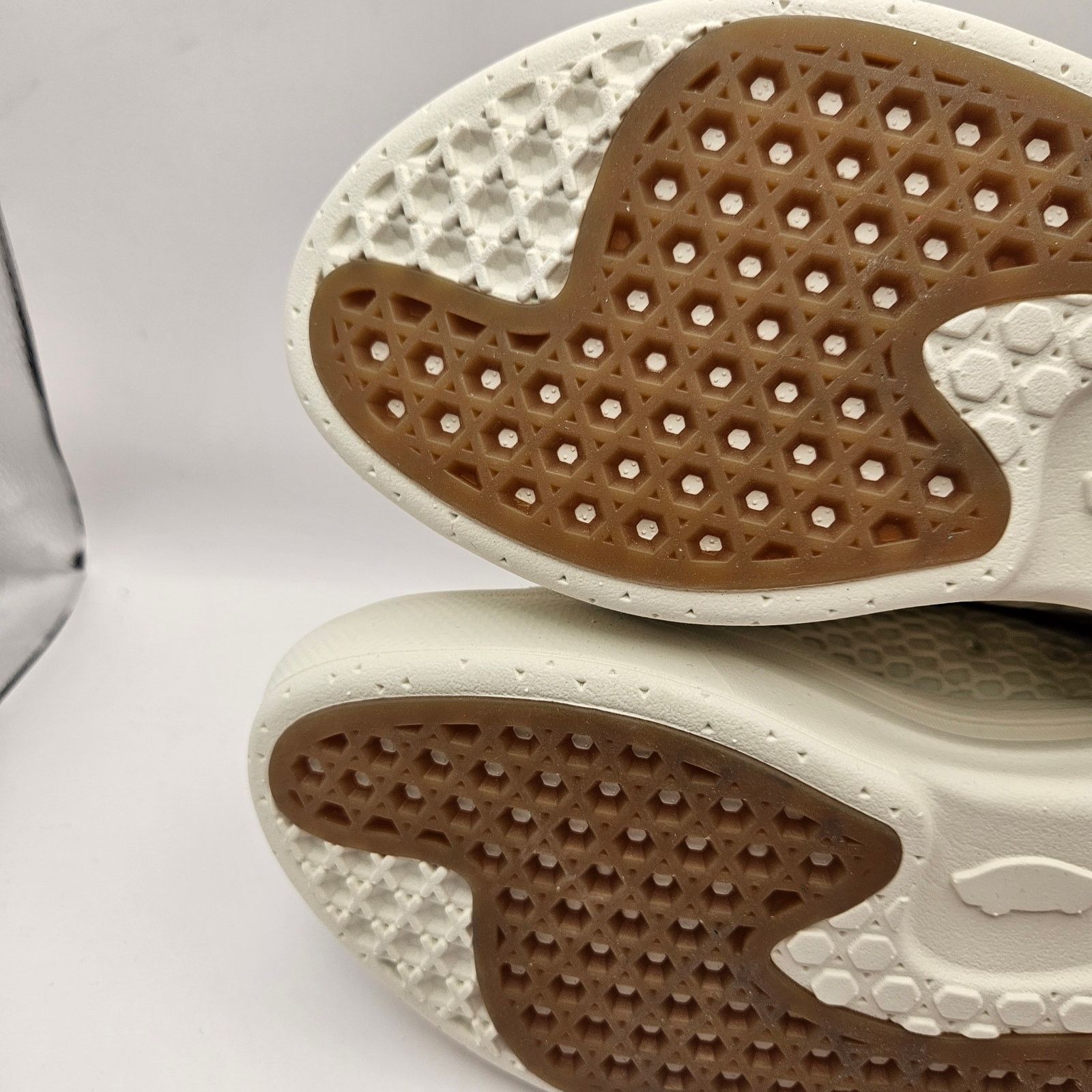 Vans VANS WOMEN'S 7.5 OLD SKOOL HEAD SPACE COMFYCUSH WHITE GREEN Size US 7.5 / IT 37.5 - 5 Thumbnail
