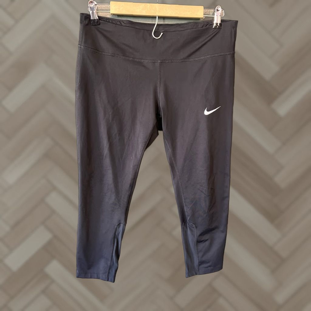 Nike Nike Power Epic Run Crop Leggings Women's L Black Cropped Leggings Dri-Fit Pockets Zip City Modern Run 2020s Womens Size 36" / US 14 / IT 50 - 1 Thumbnail