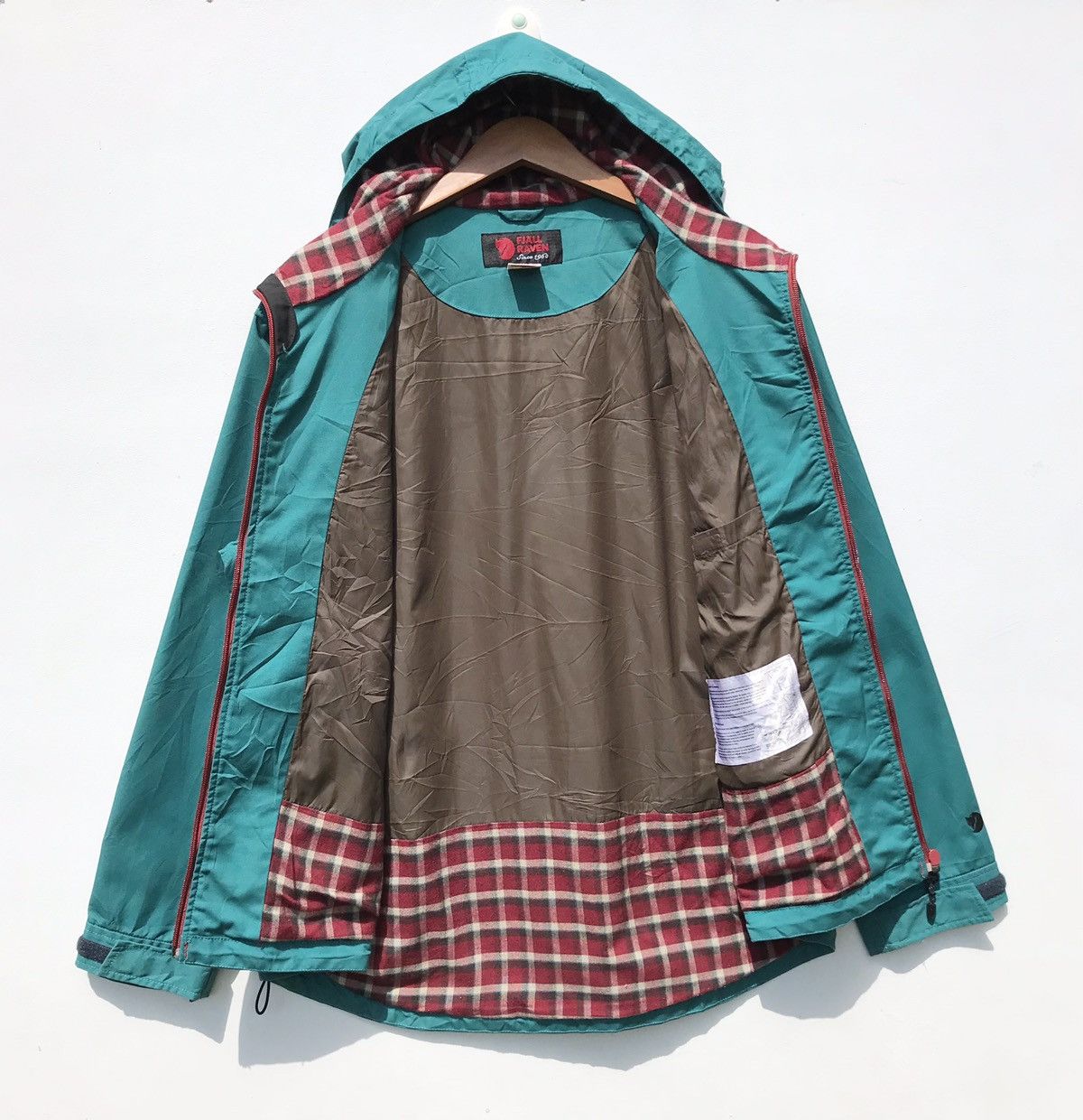 Fjallraven Vintage FjallRaven Jacket FjallRaven Outdoor Life Fashion Size US L / EU 52-54 / 3 - 3 Thumbnail