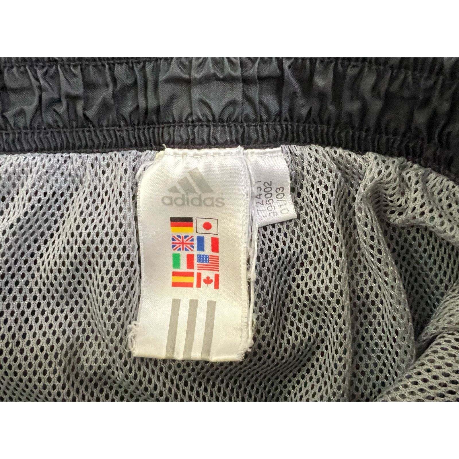 Adidas Vintage 2003 Adidas Mesh Lined Baggy Track Pants Large Size US 31 - 4 Thumbnail