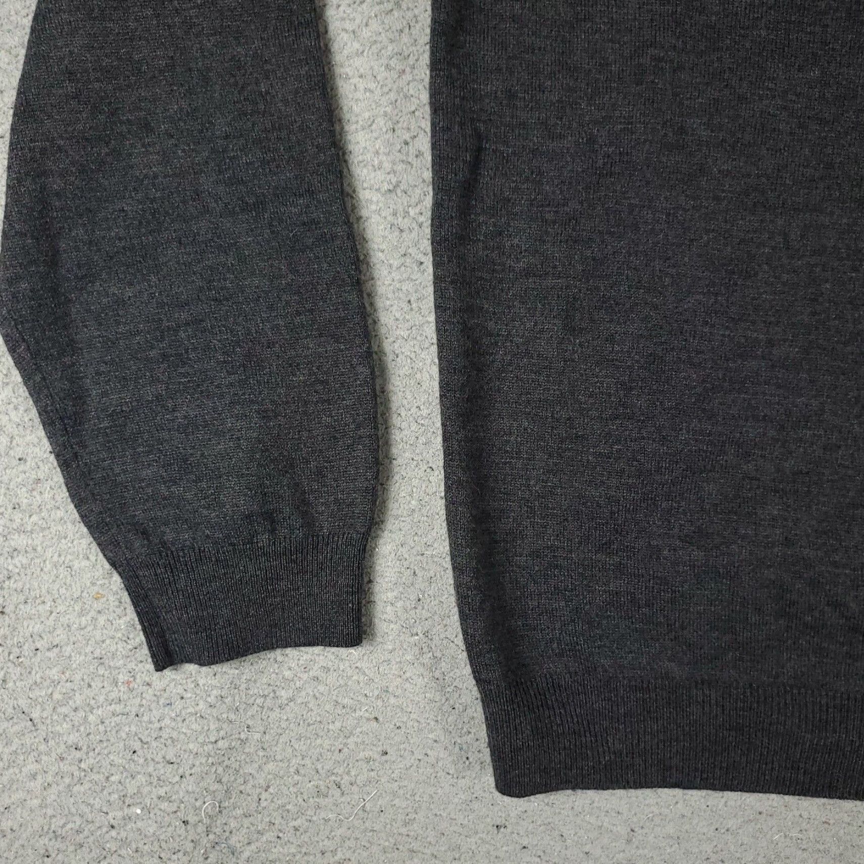 Brooks Brothers Brooks Brothers Wool V Neck Sweater Mens XL Gray Pullover Size US XL / EU 56 / 4 - 3 Thumbnail