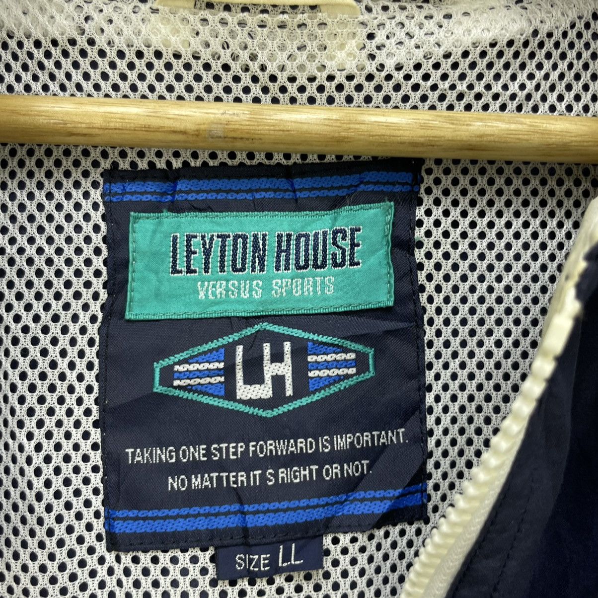 Vintage Vintage Leyton House Versus Club Formula One Light Jacket Size US M / EU 48-50 / 2 - 7 Thumbnail
