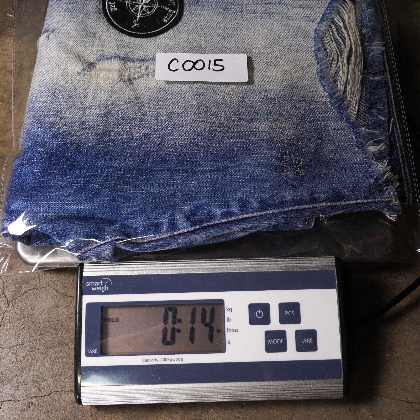 American Eagle Outfitters American Eagle Distressed Denim Jeans Straight Leg Shorts 32 Size US 32 / EU 48 - 11 Thumbnail