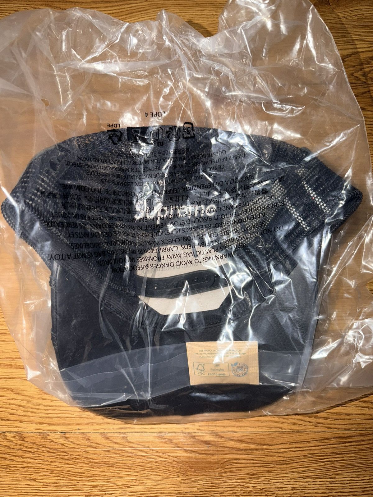 Supreme × Vanson Leathers Supreme Vanson Leathers Spider-ManMesh Back 6-Panel Hat Blk Size ONE SIZE - 2 Thumbnail