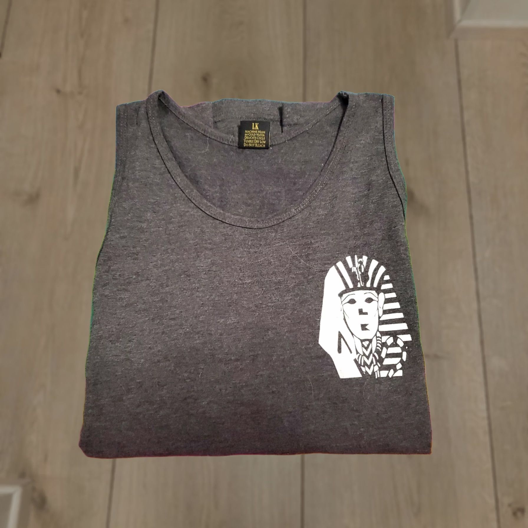 Last Kings VINTAGE Last Kings Tank Top Shirt Heathered Gray SZ M Made in the USA Men USA Graphic King Tut Tank Top Shirt Medium Gray Mens Size US M / EU 48-50 / 2 - 1 Thumbnail