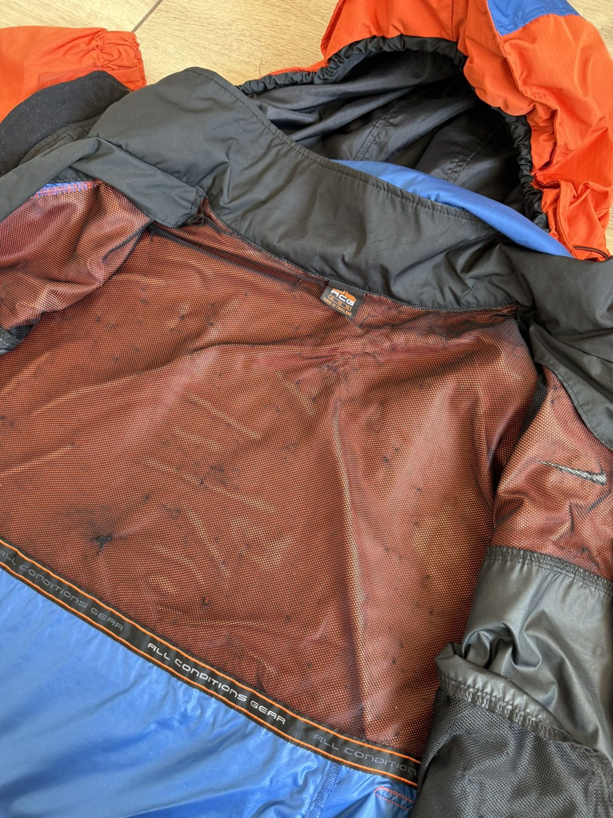 Nike ACG Nike ACG Jacket Coat Vintage 90s Mountain Orange size XL 56 Size US XL / EU 56 / 4 - 14 Thumbnail
