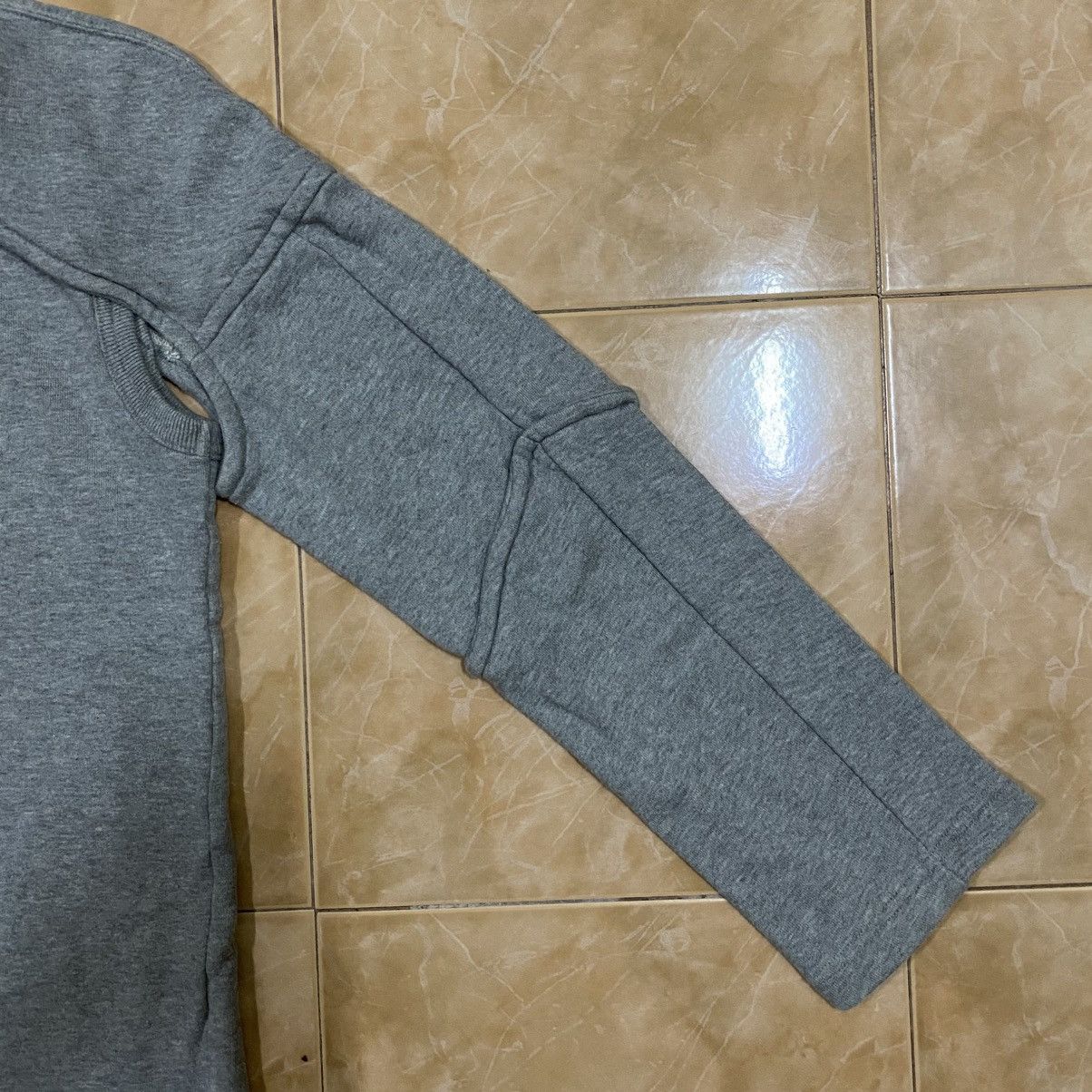 Comme des Garcons × Designer × Japanese Brand COMME DES GARCONS Plain Air Vent Sweatshirt Size US S / EU 44-46 / 1 - 9 Thumbnail