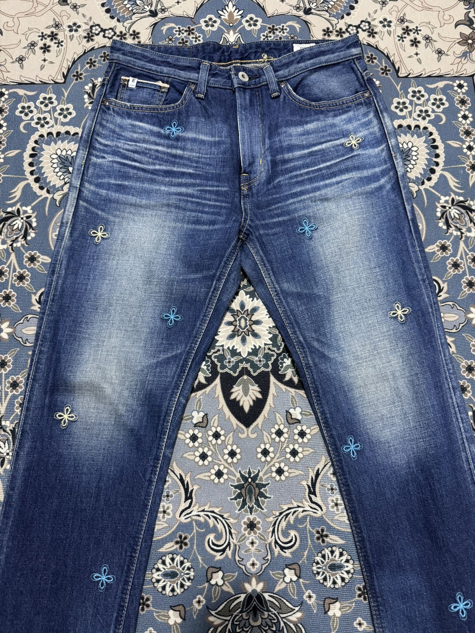Beauty Beast × Edwin × Japanese Brand Japanese Brand Edwin Embroider Denim Tear Selvadge Jeans Size US 30 / EU 46 - 3 Thumbnail