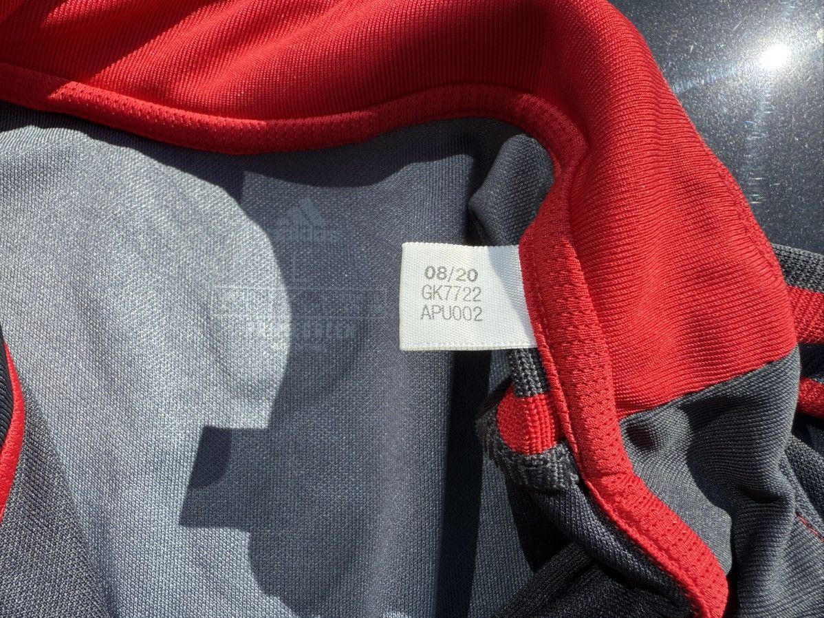 Adidas Adidas Manchester United Humanrace Soccer Jersey Size US L / EU 52-54 / 3 - 5 Thumbnail