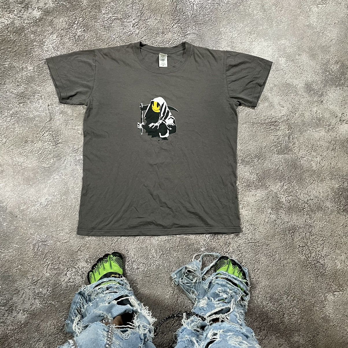 Vintage Vintage 90s Graphic Tee Abstract Smile Face Skate Grunge M Size US M / EU 48-50 / 2 - 1 Thumbnail