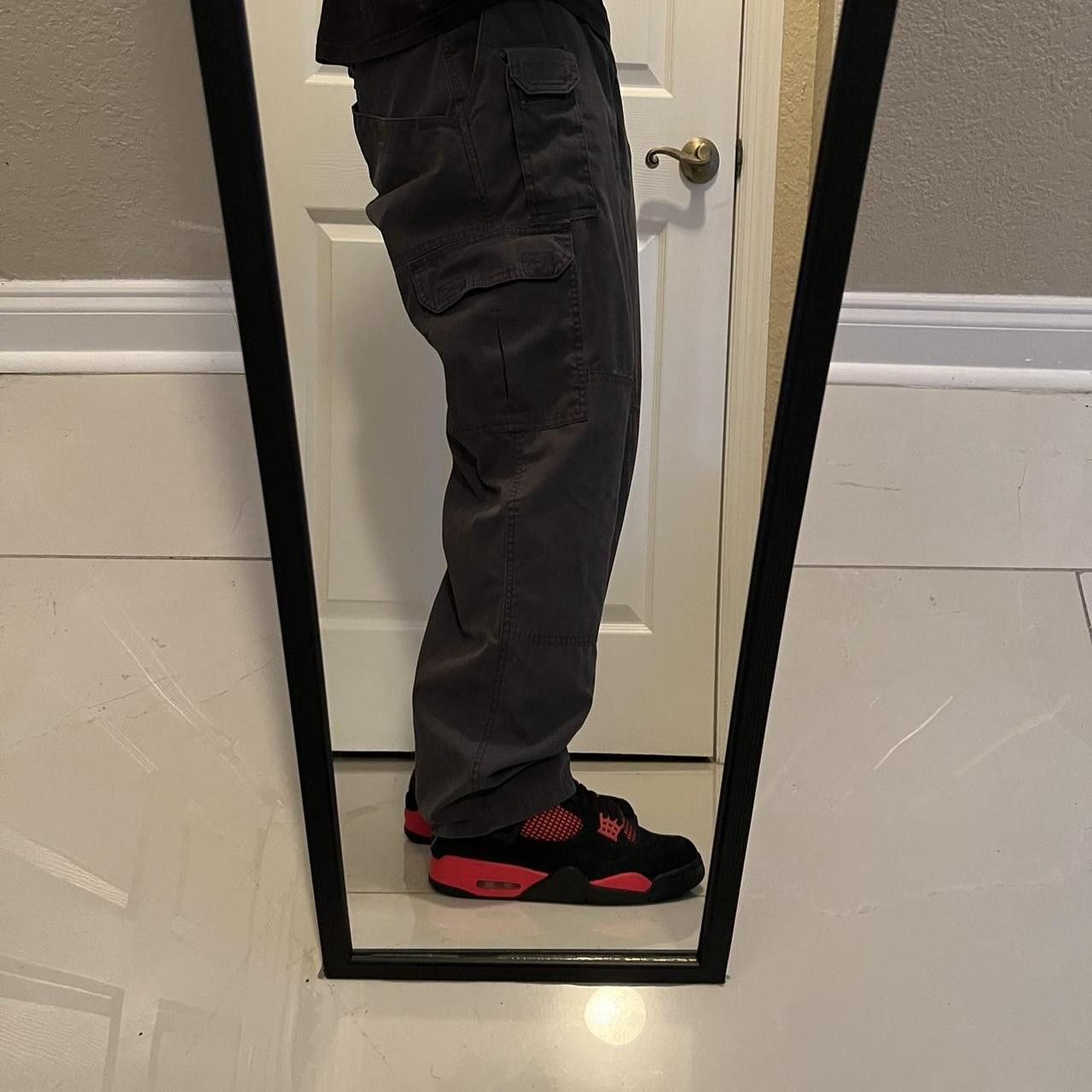 Vintage Vintage Y2K/2000s Baggy Grunge Faded Black Skater Style Cargo Pants! Size US 32 / EU 48 - 2 Thumbnail