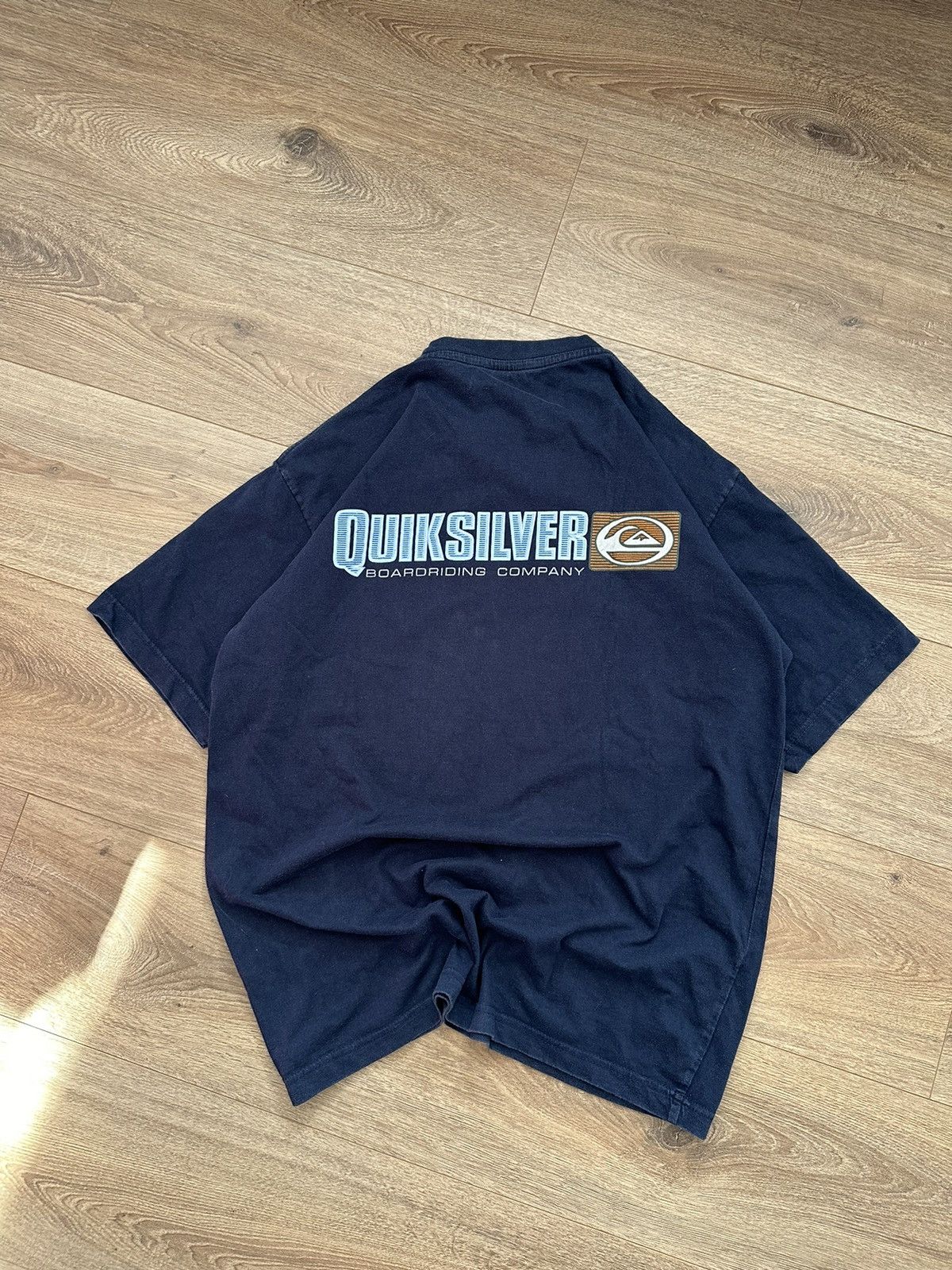 Quiksilver 🔥VINTAGE QUIKSILVER BIG BACK LOGO SURF STYLE T-SHIRT🔥 Size US L / EU 52-54 / 3 - 1 Thumbnail