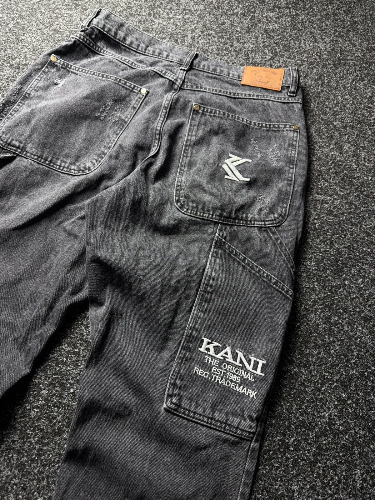 Karl Kani Vintage Karl Kani Carpenter SK8 00s Denim Jeans Black 90s Size US 31 - 16 Thumbnail