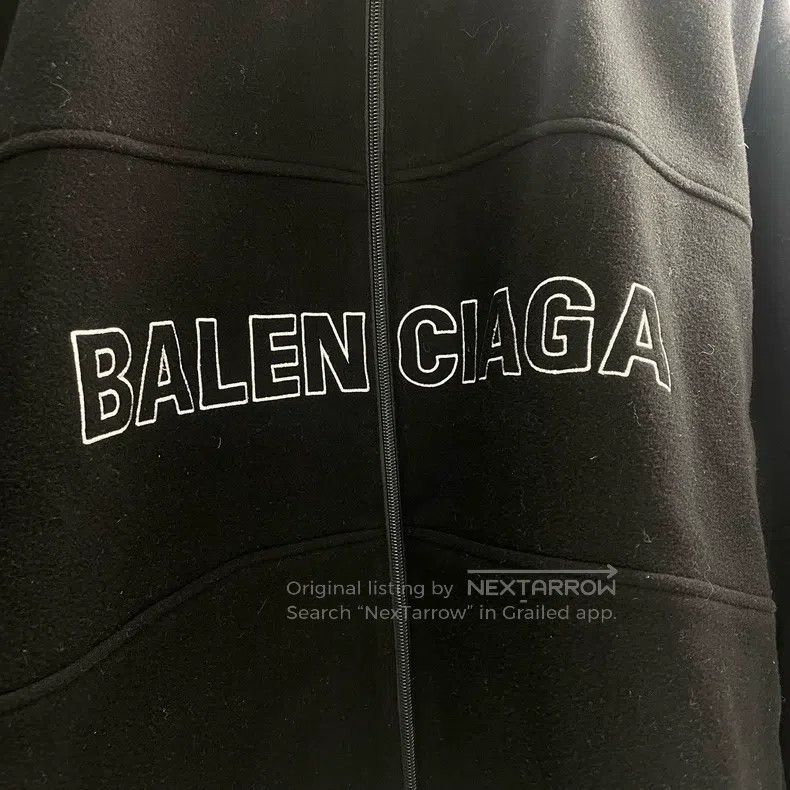 Balenciaga Balenciaga Fleece black chest logo coat Size US S / EU 44-46 / 1 - 4 Thumbnail